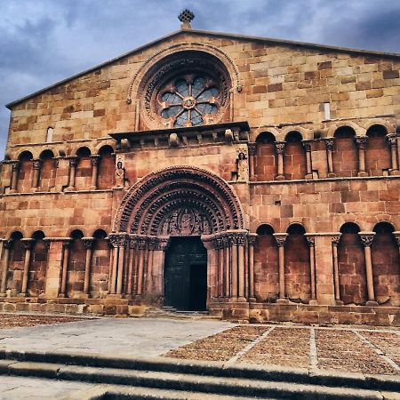 El Aterpe Lägenhet Aldehuela del Rincón Exteriör bild